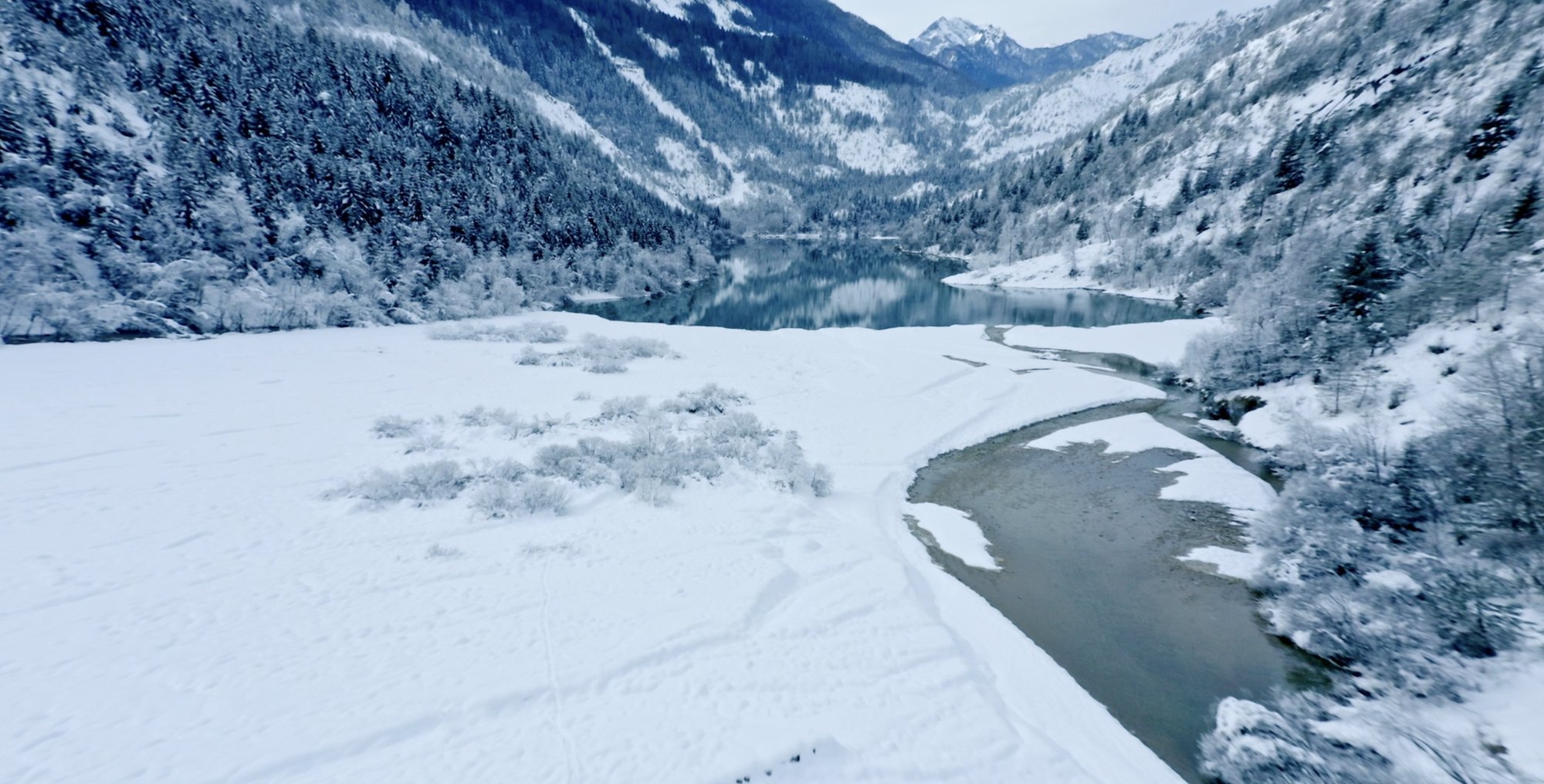Erto — the snow-covered valley